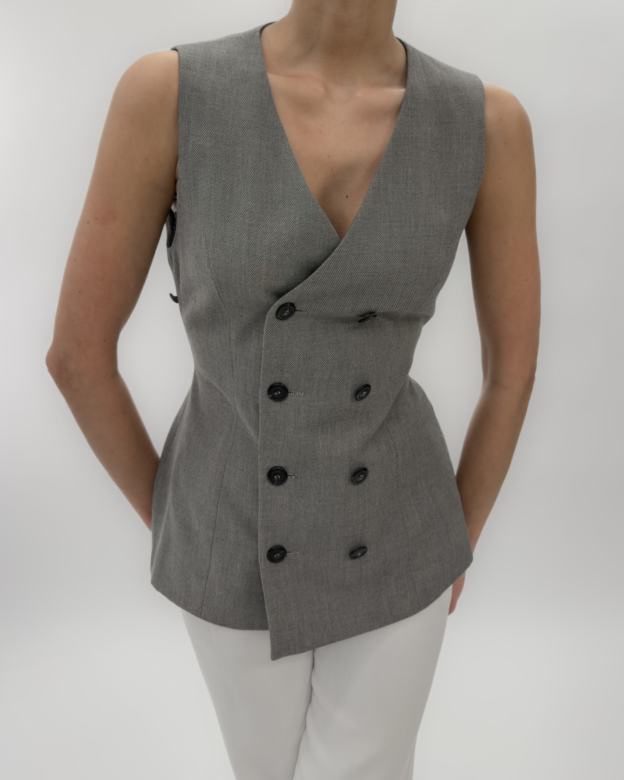 Double-breasted vest in grey