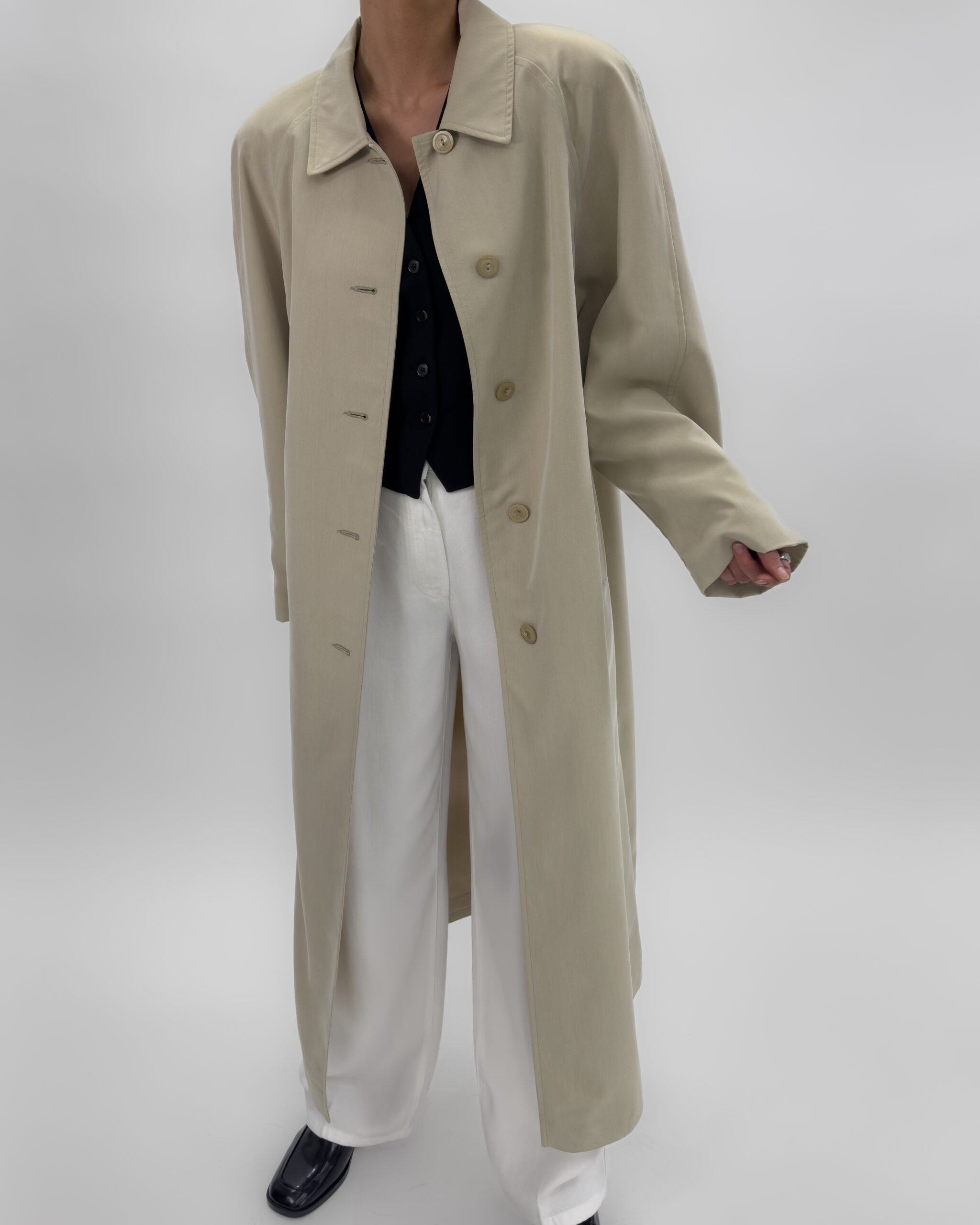 Light Unisex Trench Coat in Beige