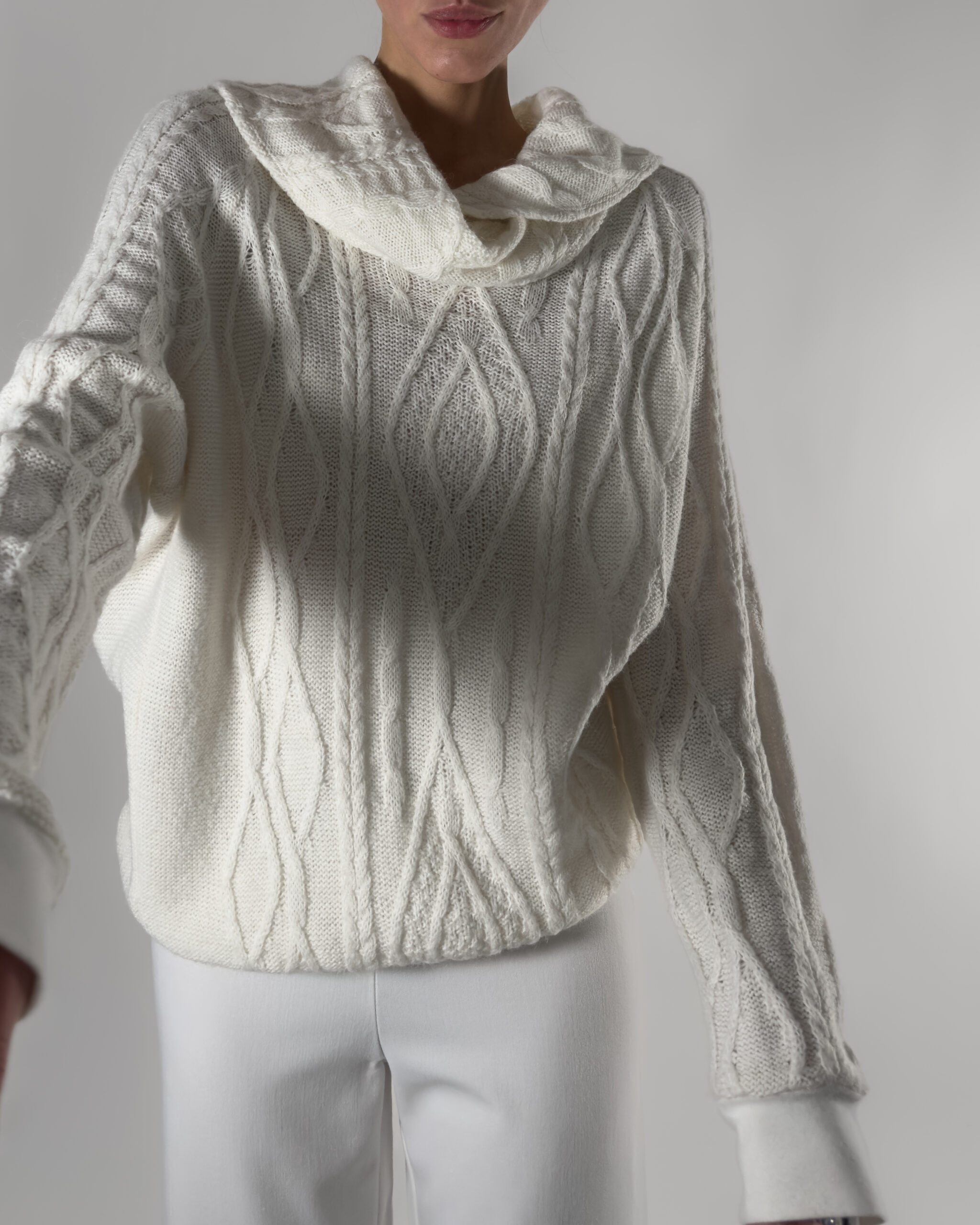 Oversized Wool Sweater | White