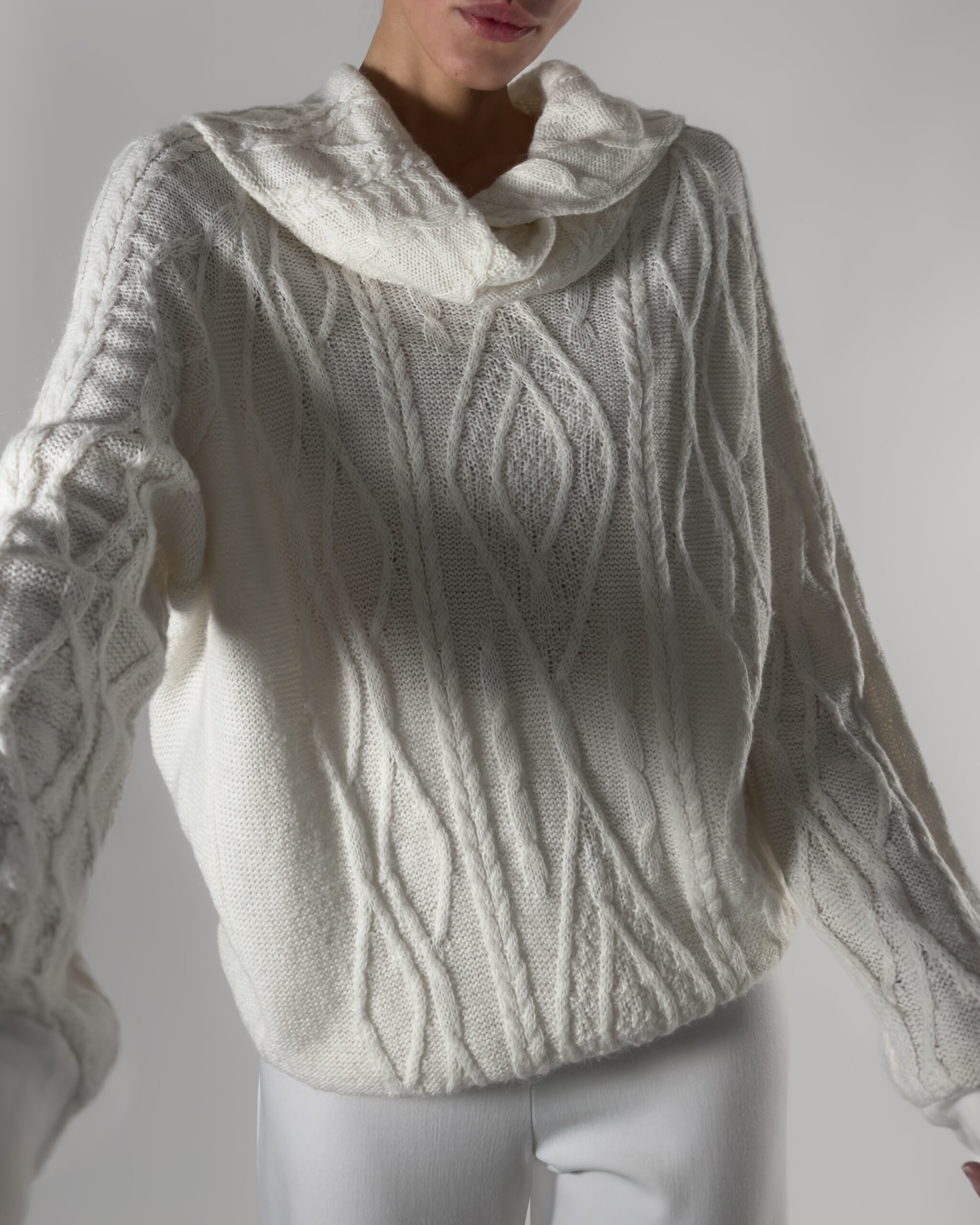 Oversized Wool Sweater | White