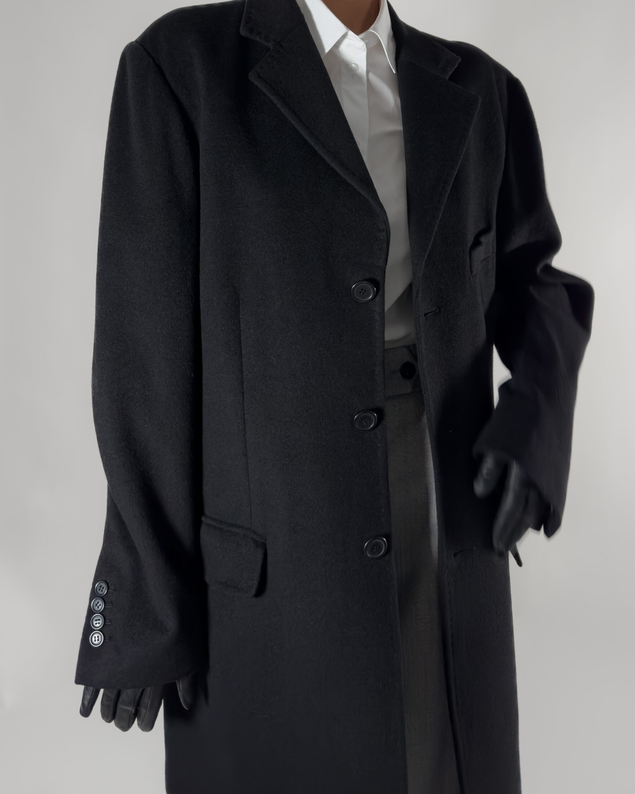 Sartoria Italiana Cashmere & Wool Coat | Black