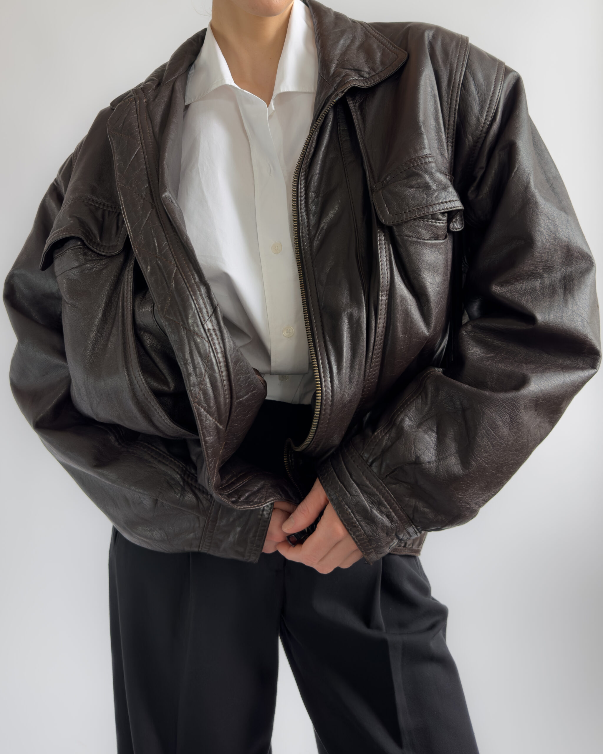 Oversized leather bomber | Chocolate brown