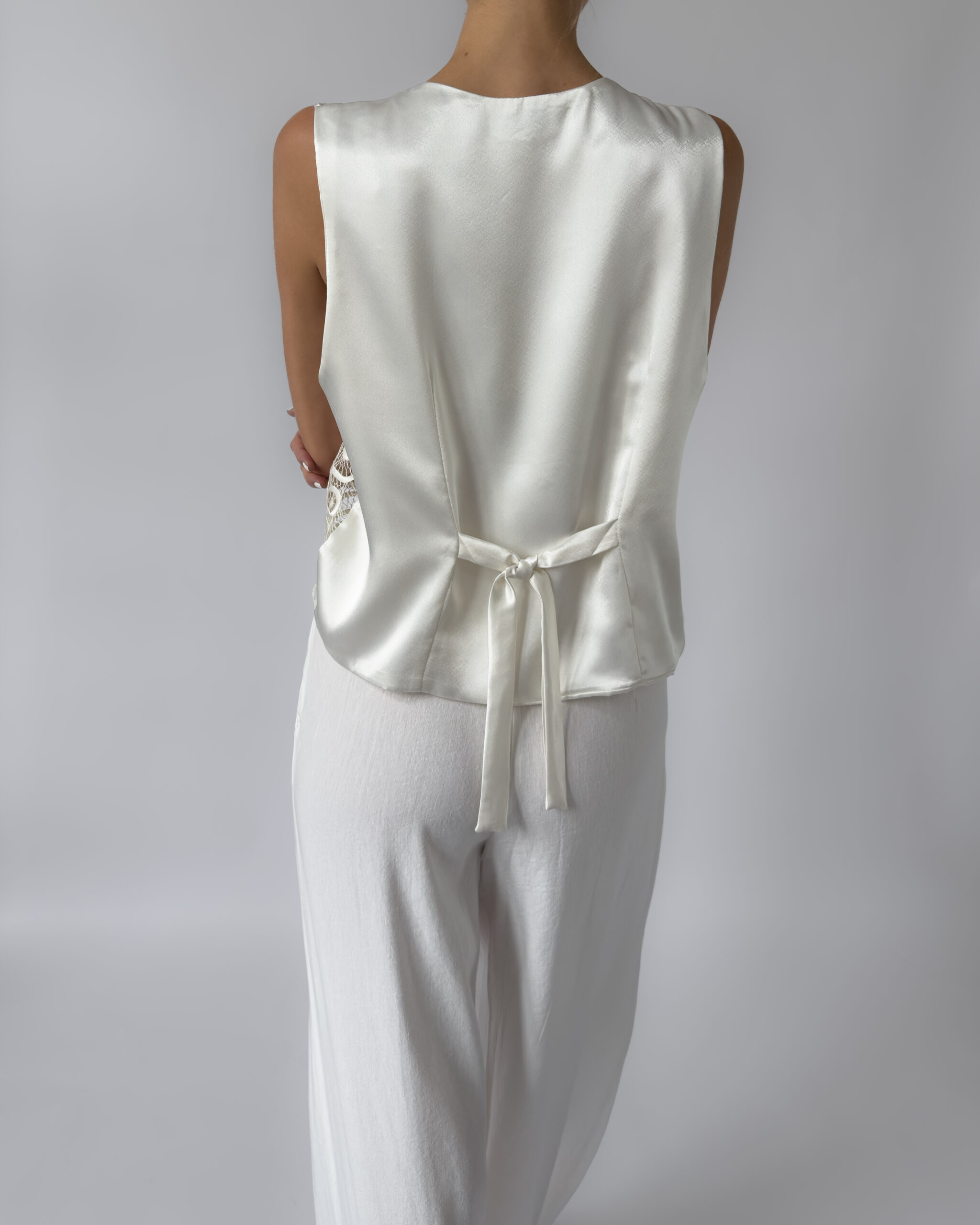 Silky Embroidered Suit Vest | Cream White