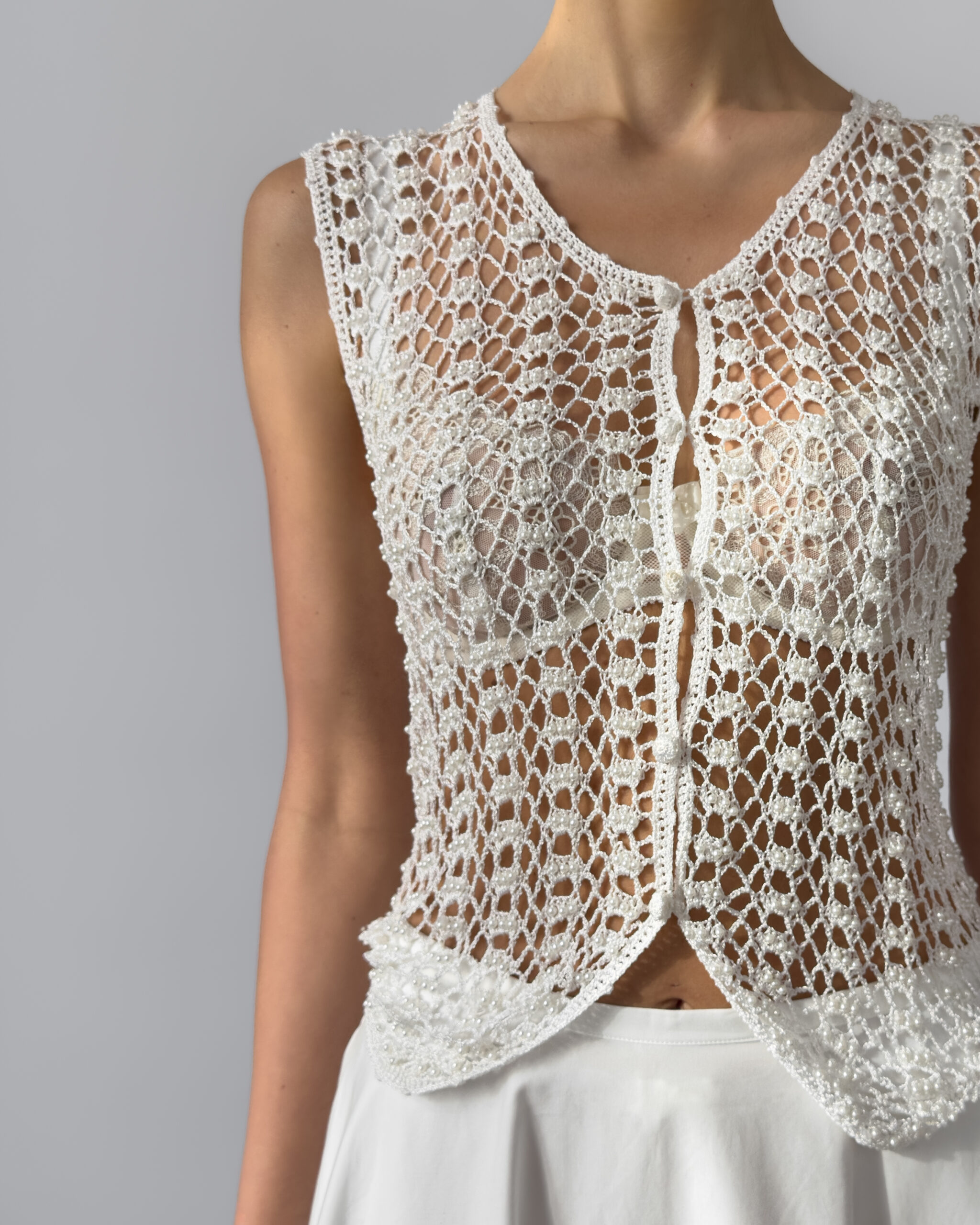Embroidered Pearl Vest | White Crochet