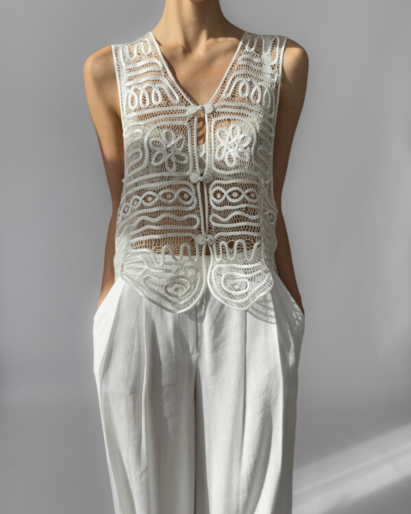 Silky Embroidered Suit Vest | Cream White
