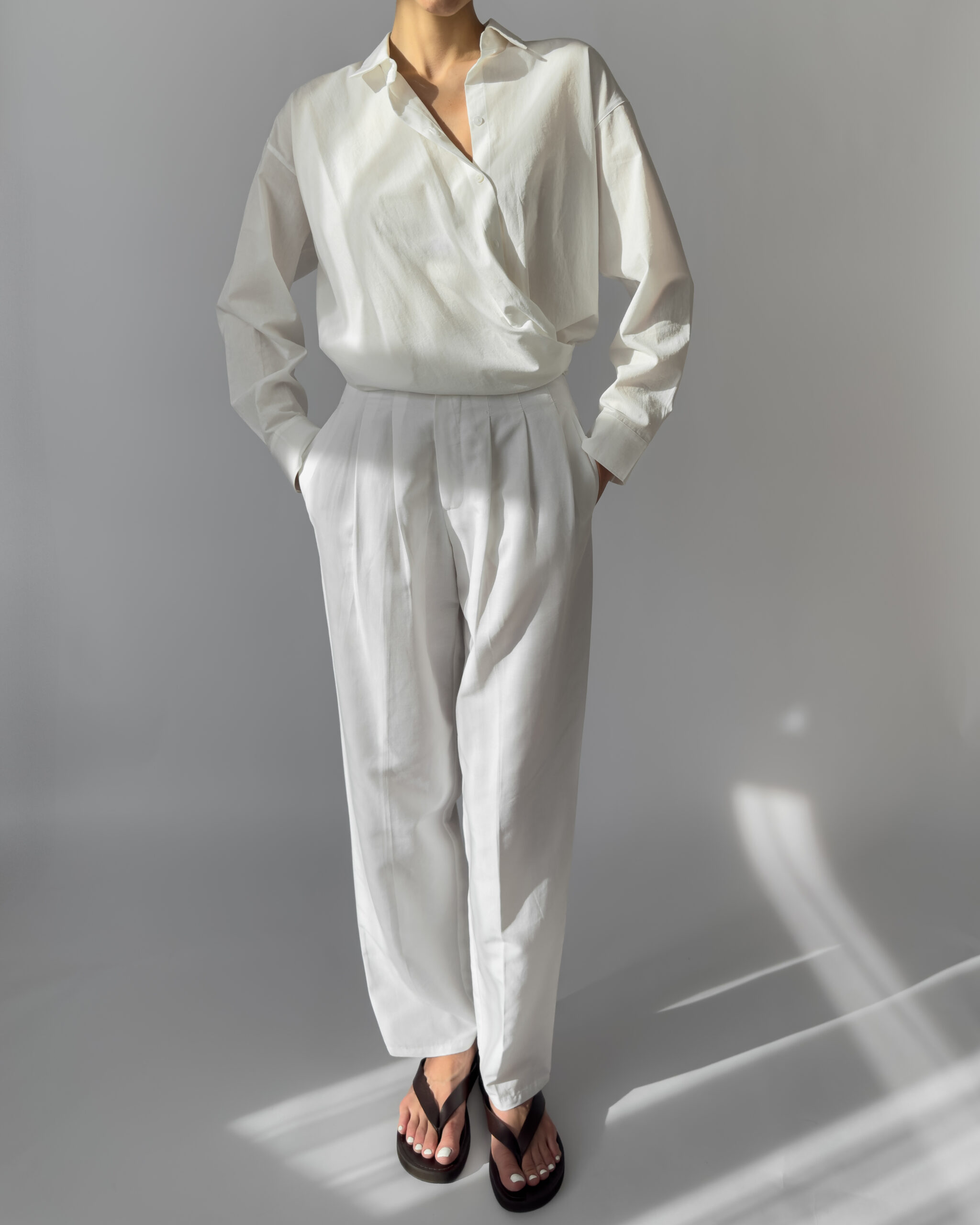 Pleated Linen-Blend Trousers | White