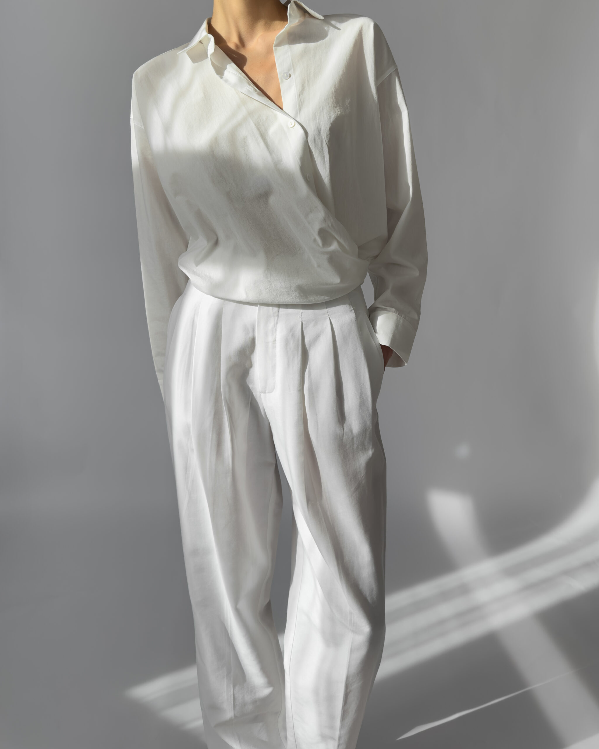 Pleated Linen-Blend Trousers | White
