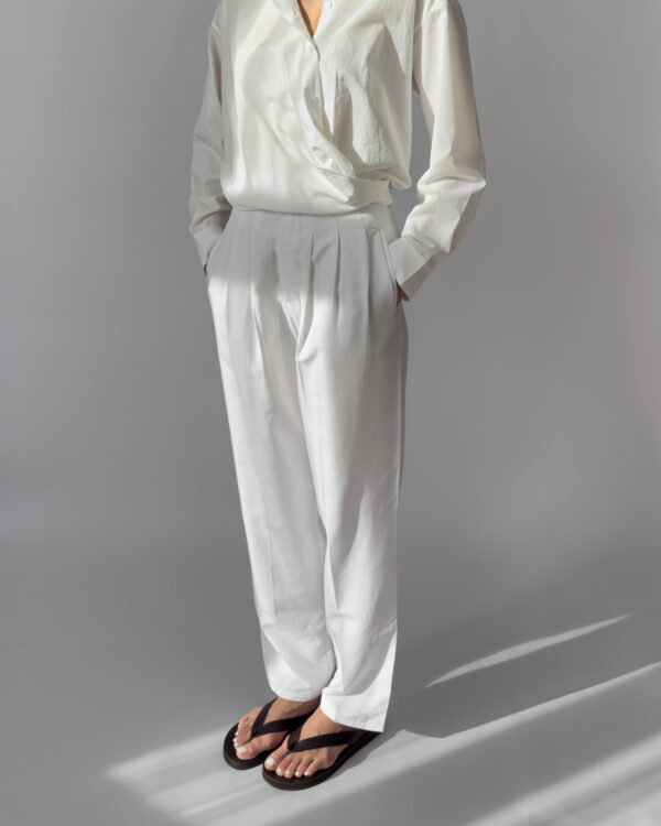Pleated Linen-Blend Trousers | White