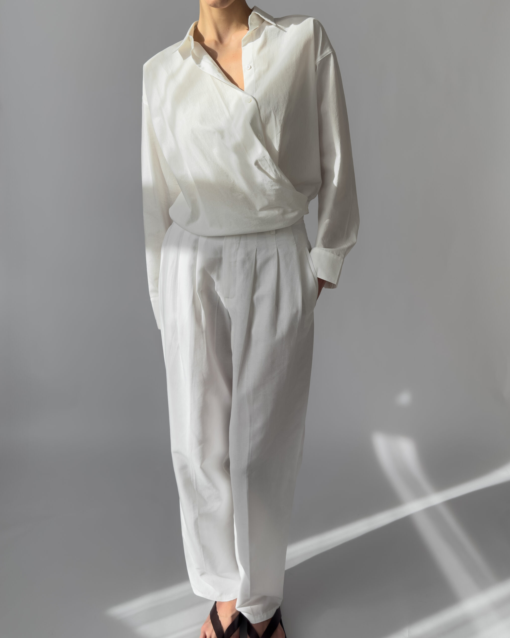 Pleated Linen-Blend Trousers | White