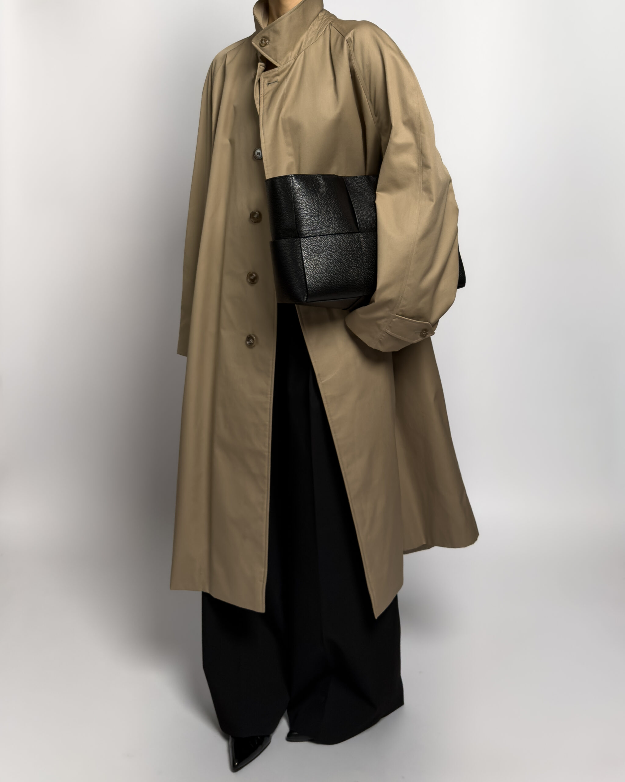 Daks London Trench Coat | Beige