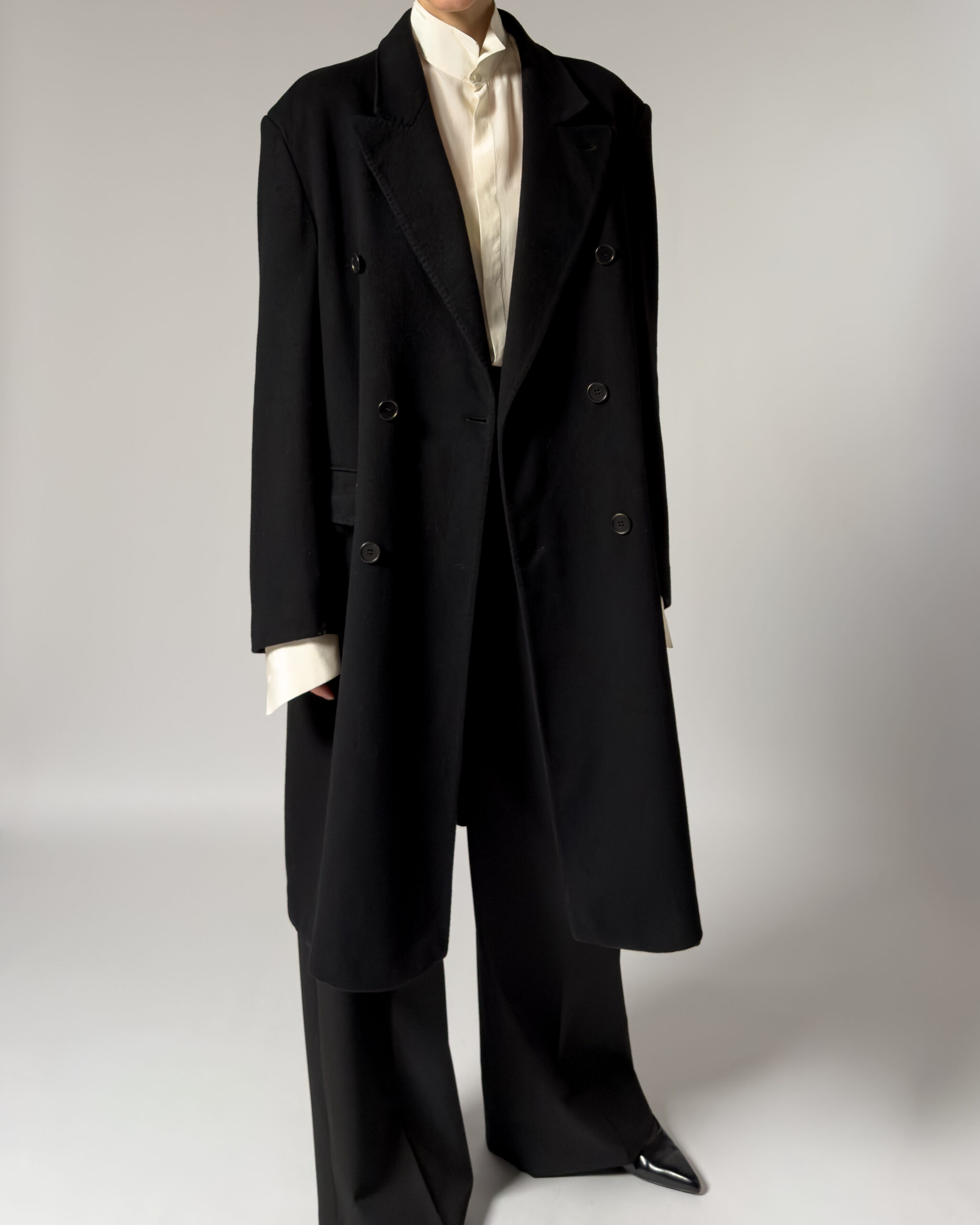 Cashmere & Wool Double Breasted Coat | Black