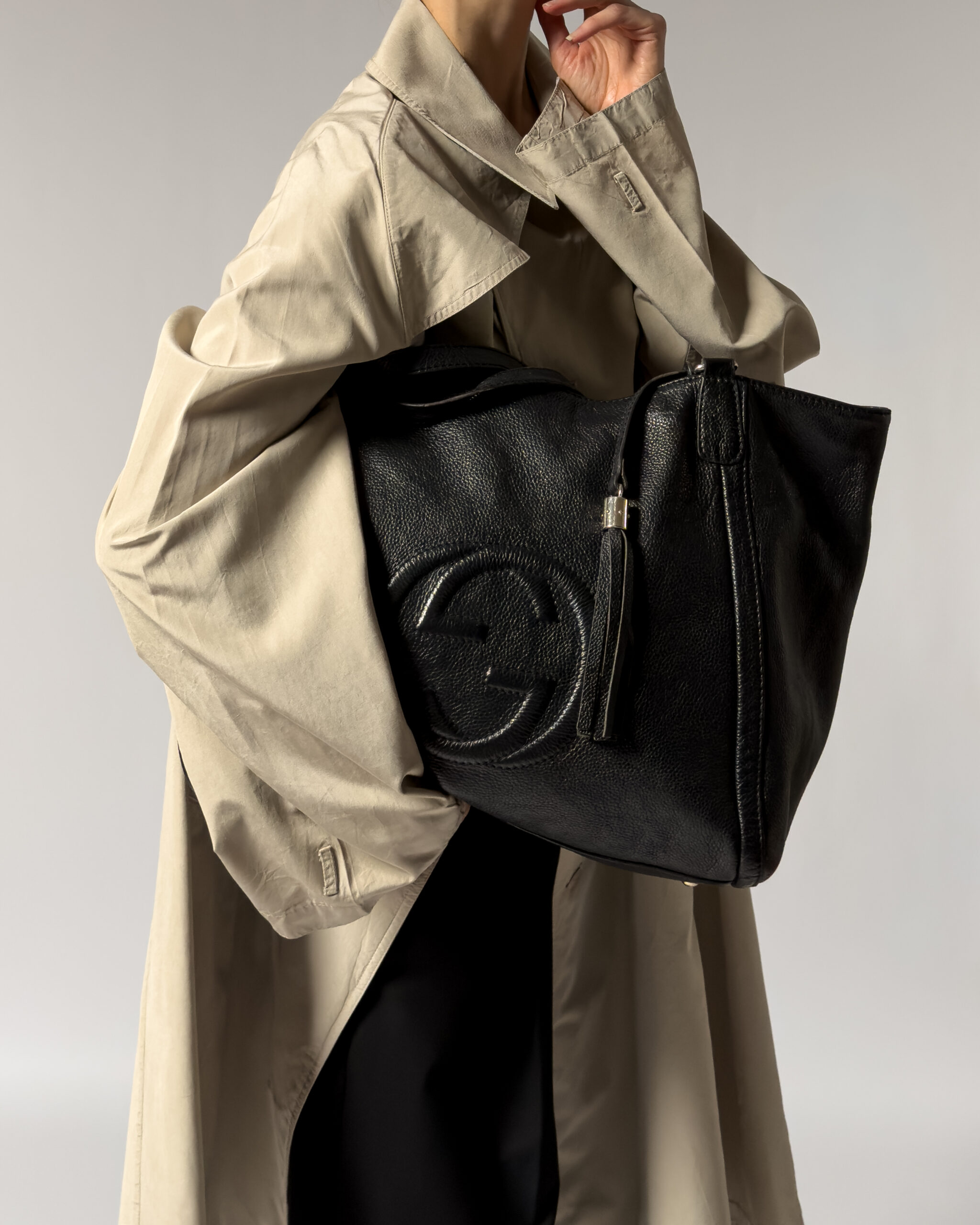 Gucci Soho Leather Hobo Bag | Black