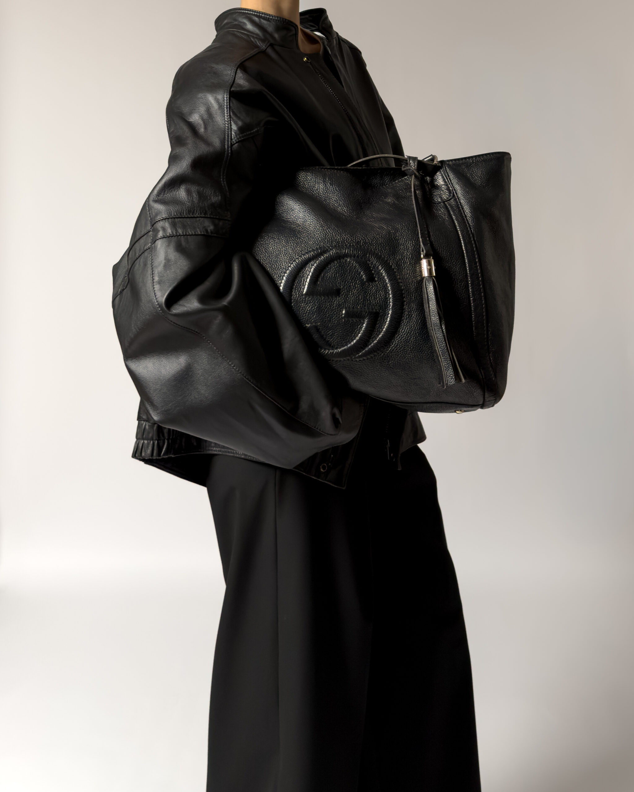 Gucci Soho Leather Hobo Bag | Black