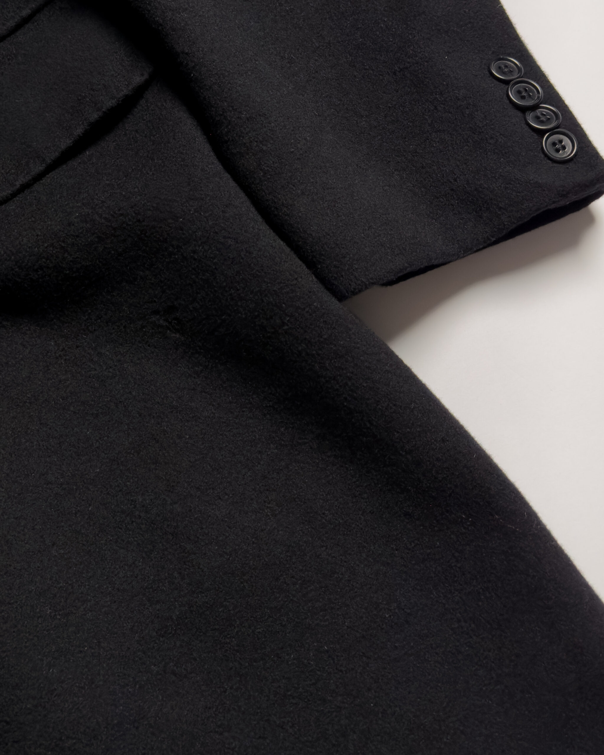 Cashmere & Wool Double Breasted Coat | Black