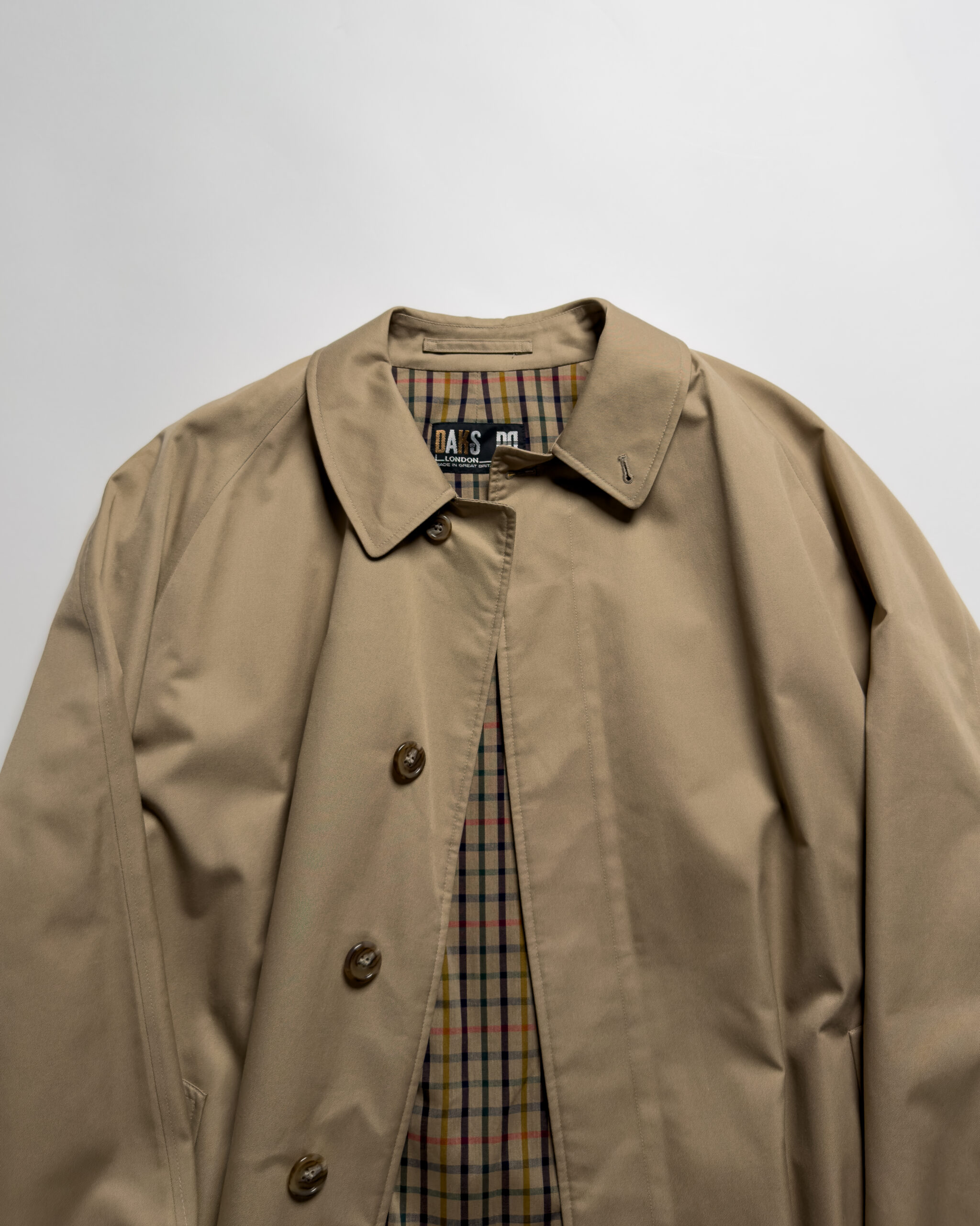 Daks London Trench Coat | Beige
