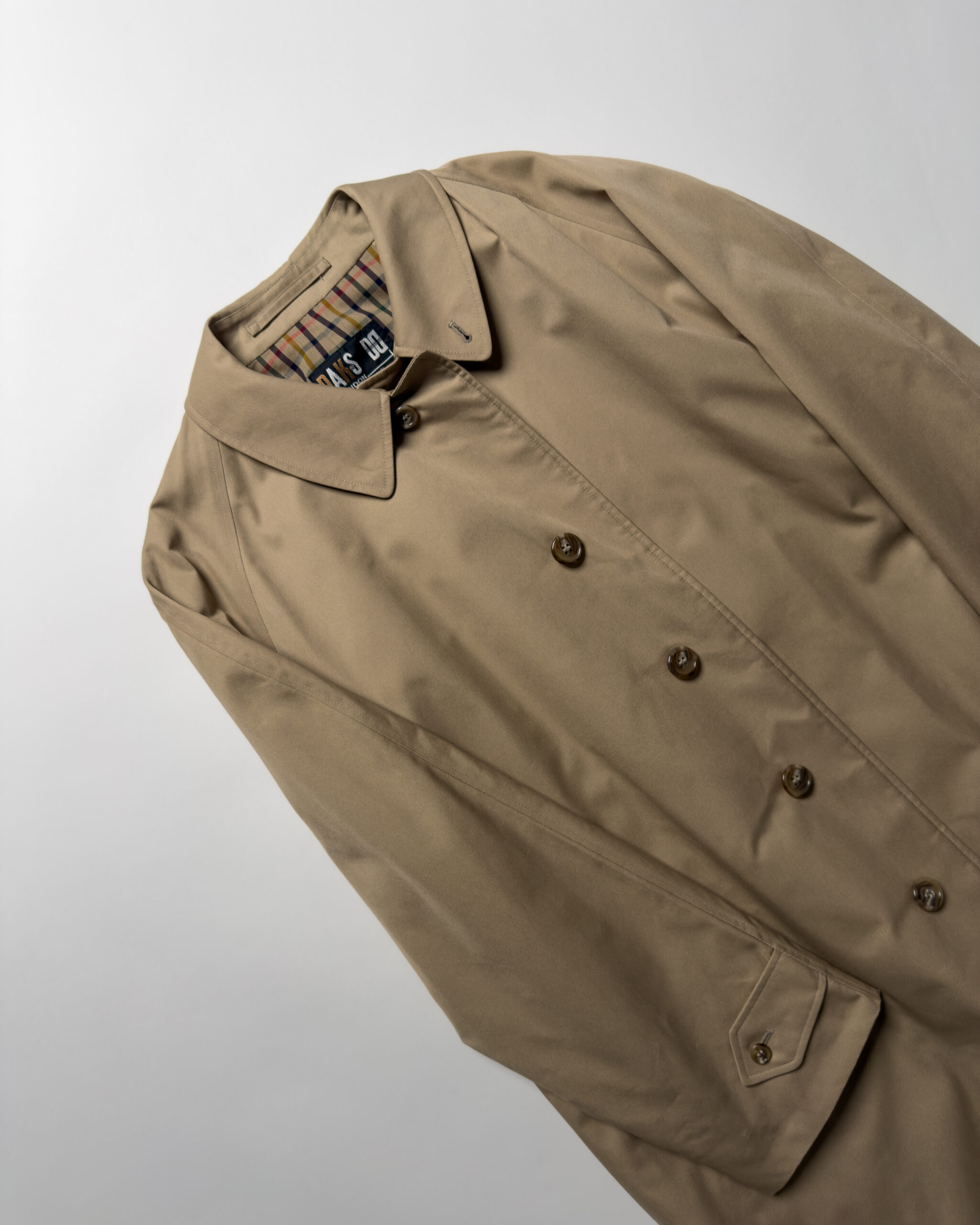 Daks London Trench Coat | Beige