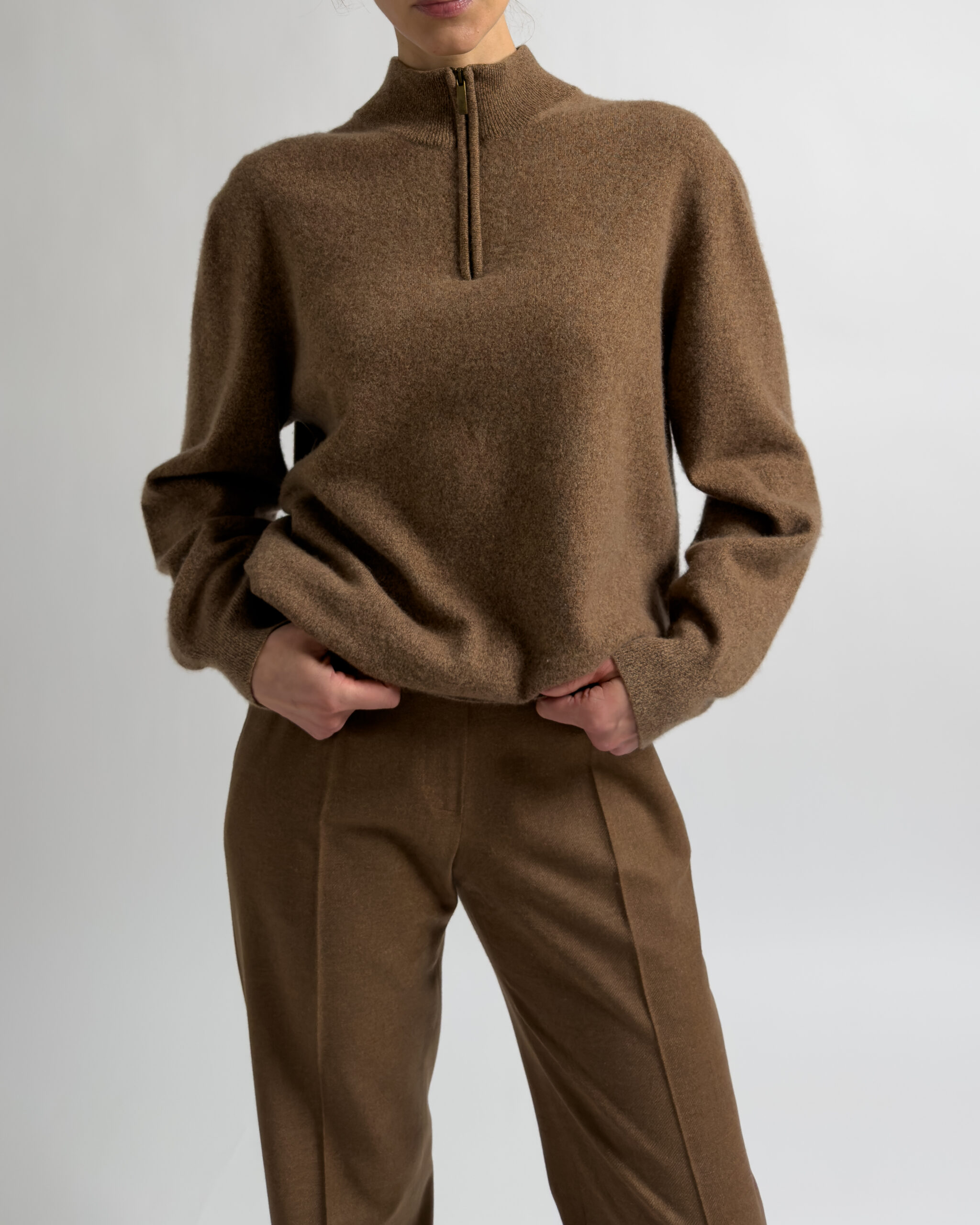 Italian Vintage Cashmere Sweater | Cognac