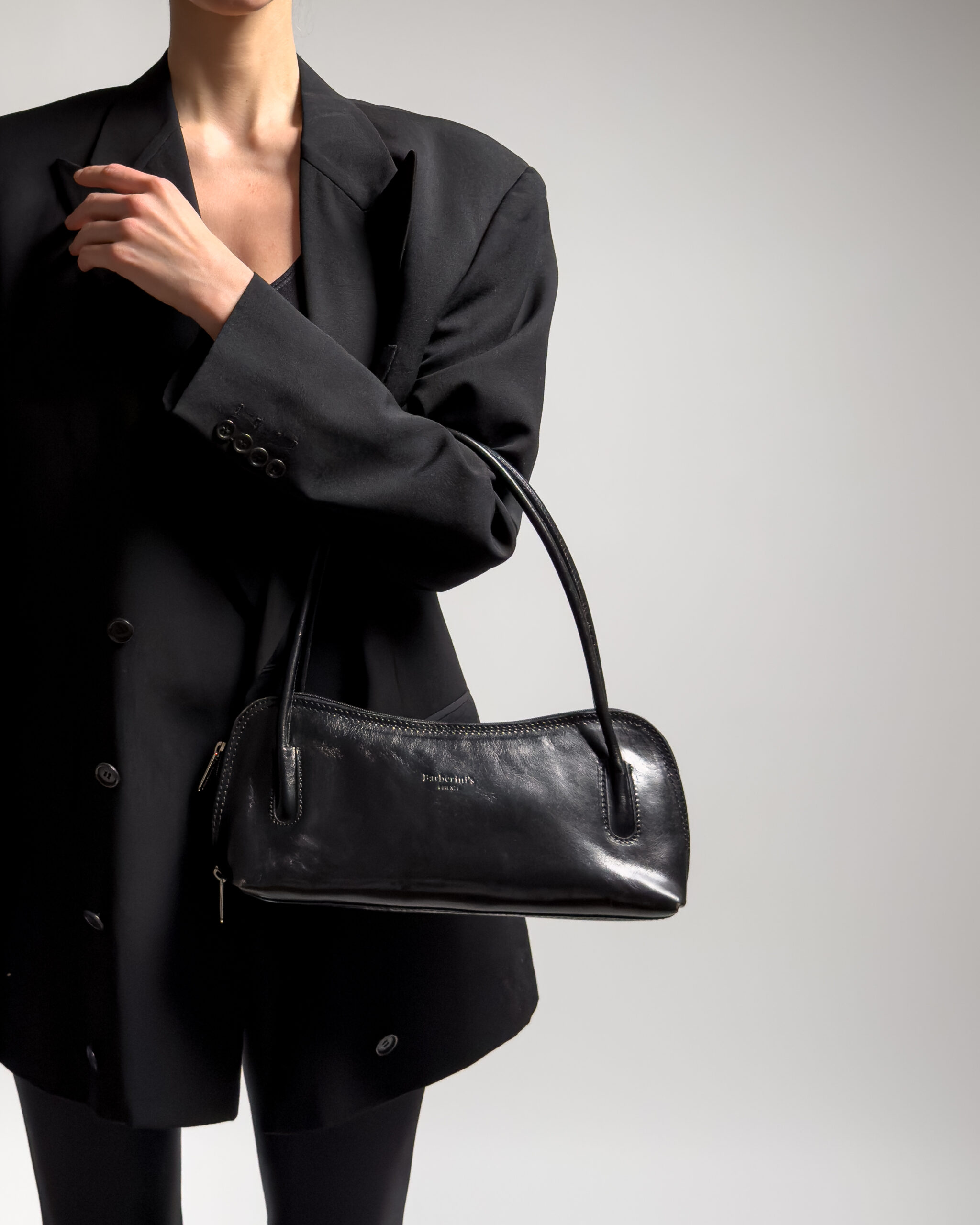Italian Vintage Leather Shoulder Bag | Black